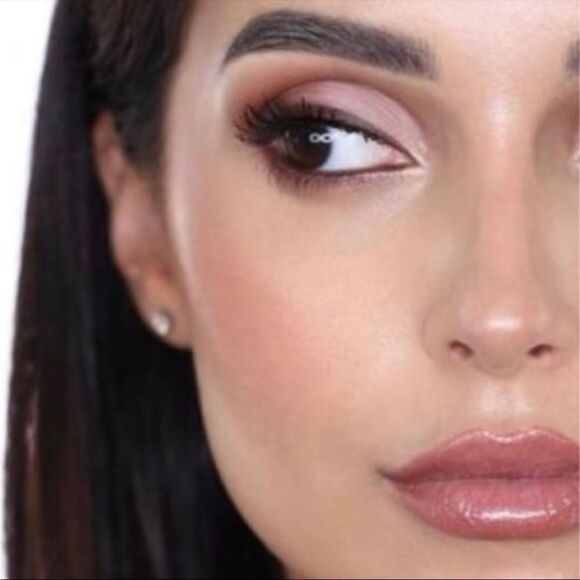 MAC Silk Mittens HAND CREAM : COCONUT 30 ML & Strobe Pinklite &  Ipsy bag new - Picture 4 of 14